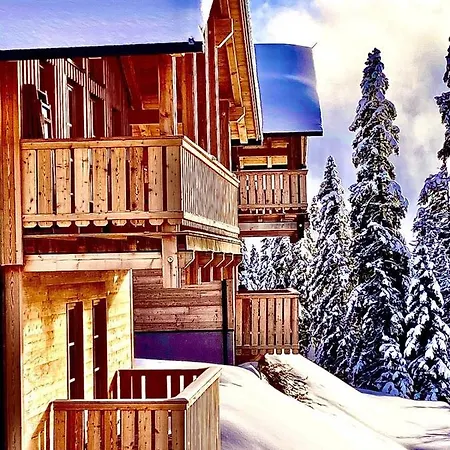 Almhütte *