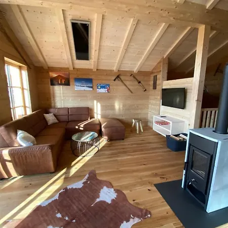 Chalet Almhütte *