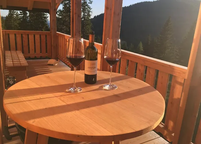 Almhuette شاليه لاختال